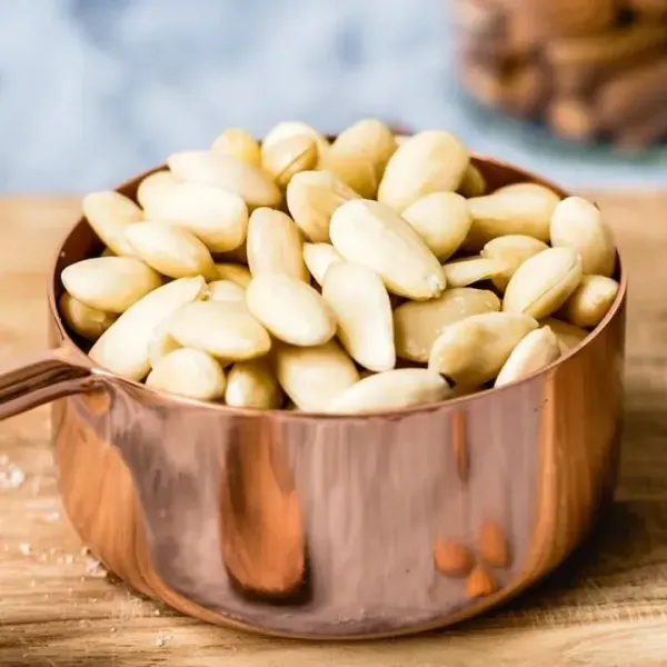 blansirozott_mandula